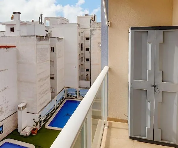 Sunny Casita, Torrevieja, Modern 2 Bed Floor Apartment